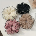 THE BLOSSOM SCRUNCHIE SET