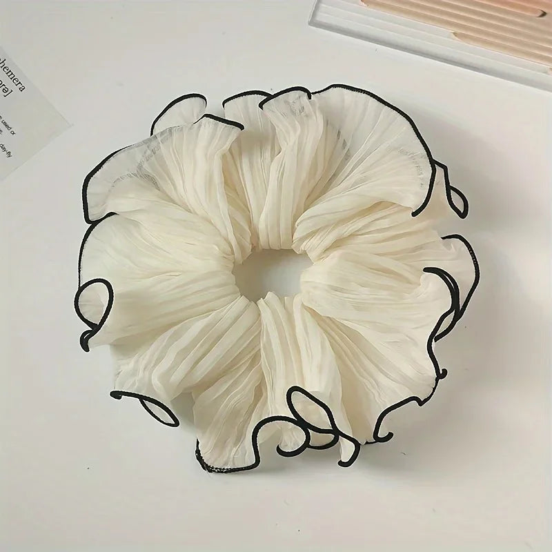 THE BLOSSOM SCRUNCHIE SET