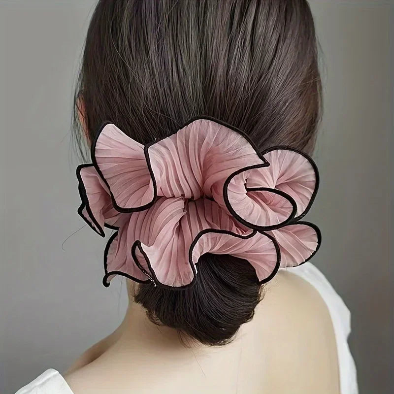 THE BLOSSOM SCRUNCHIE SET